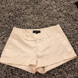 White banana republic shorts
